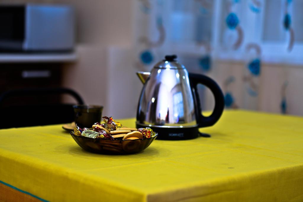 Sky Hostel Almatî Cameră foto